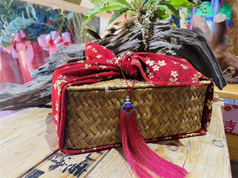 百齡苦茶油麵線禮盒 (預定制),藏山椿工坊